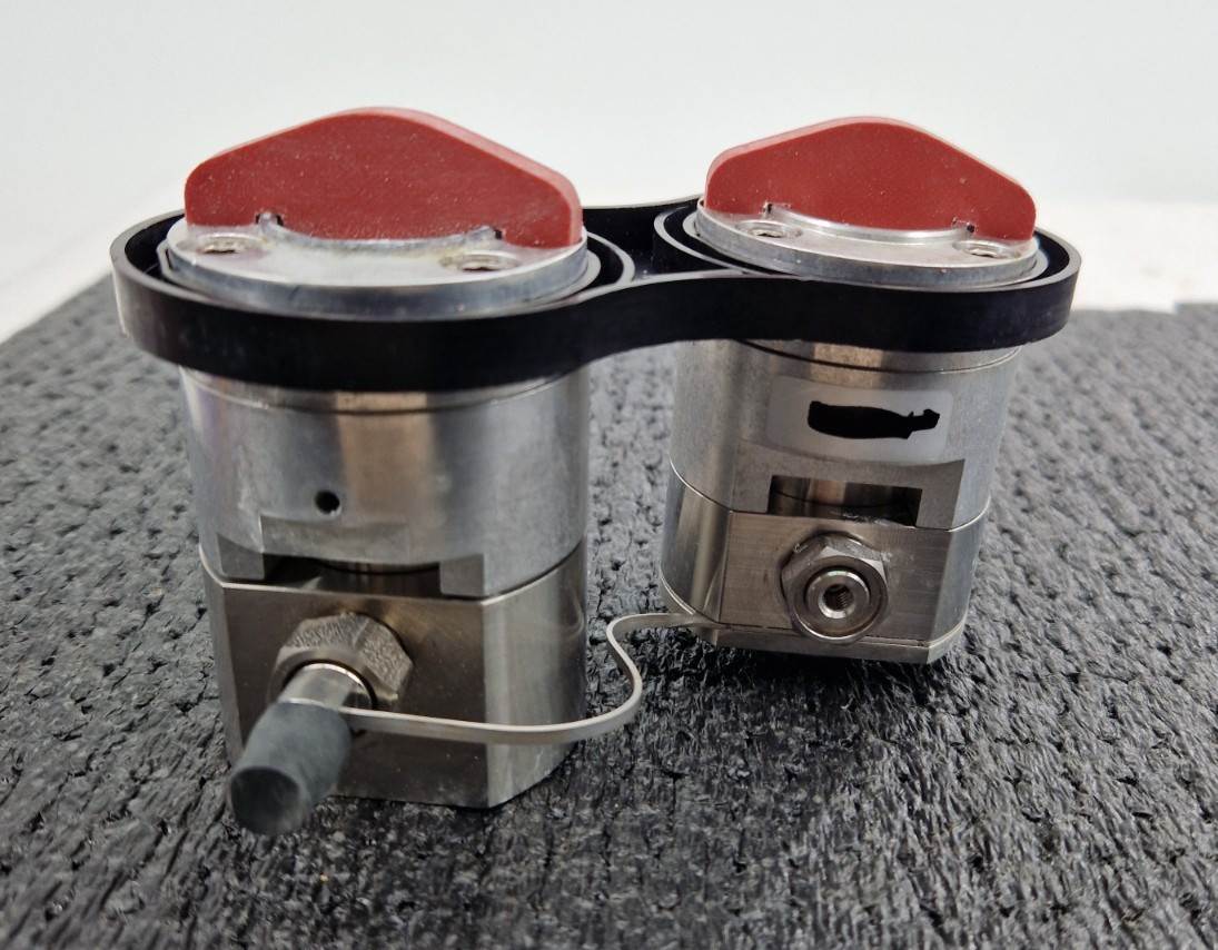 Agilent Technologies G4204-69400 Pumphead QQ W/0 Seal Wash C 3712 181