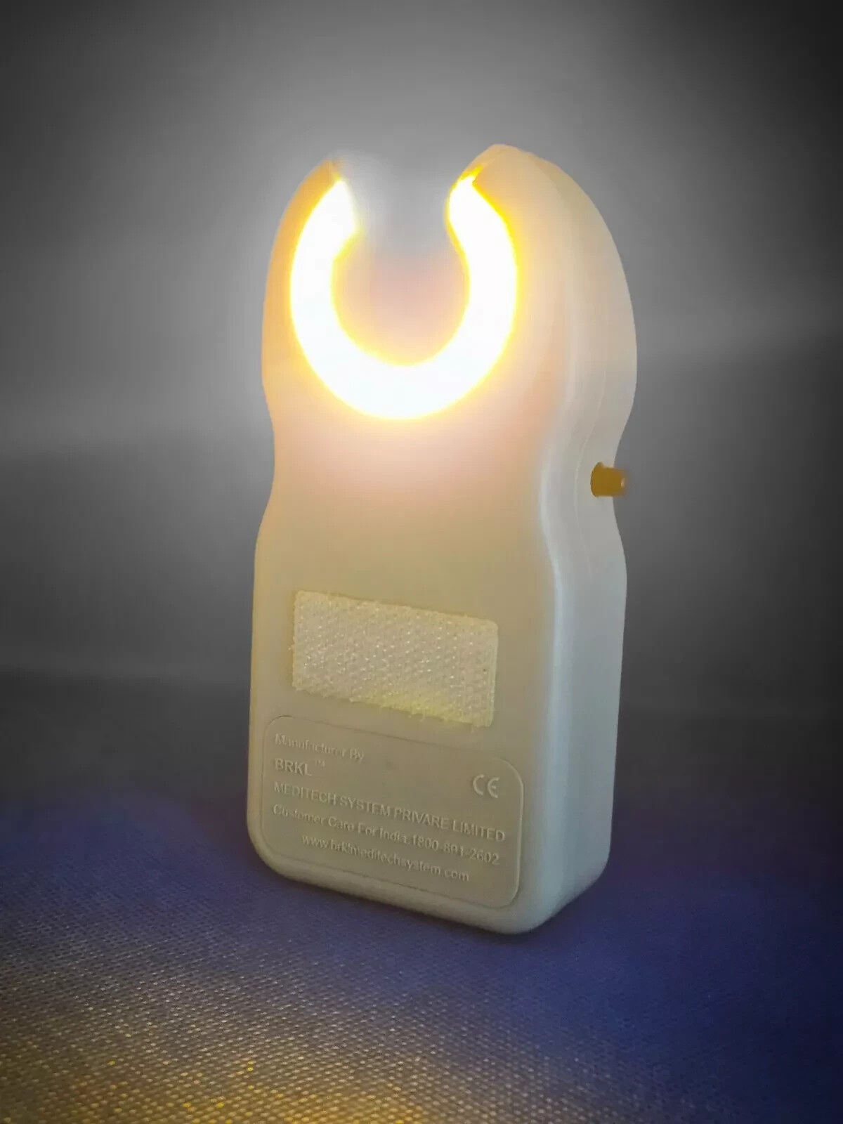 Vein Finder Illuminator Viewer RECHARGEABLE 2800 mAh Battery 1 year WARRANTY