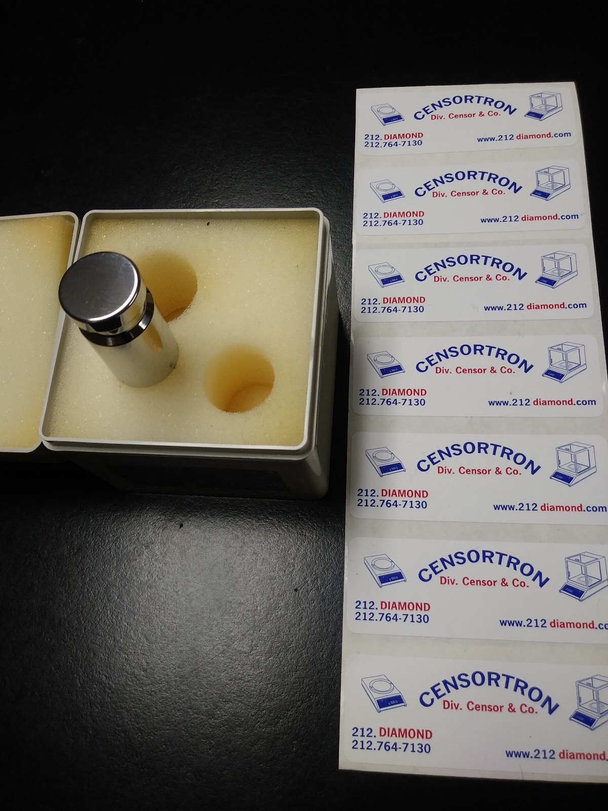 PRECISION S.S. WEIGHT NEW ! 100 GRAM , METTLER CLASS E2+ ,40% more accurate !