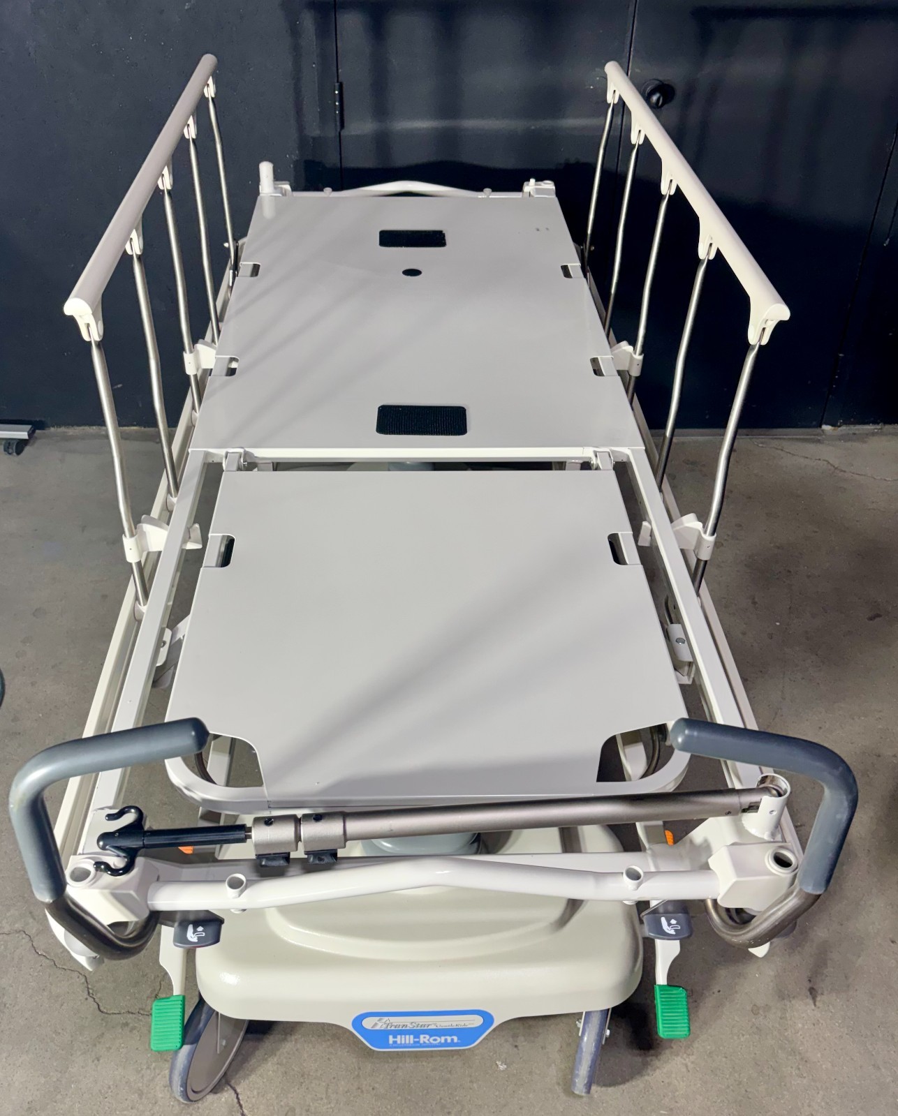 Hill-Rom P8000 Tran Star Gentle Ride Procedural Stretcher
