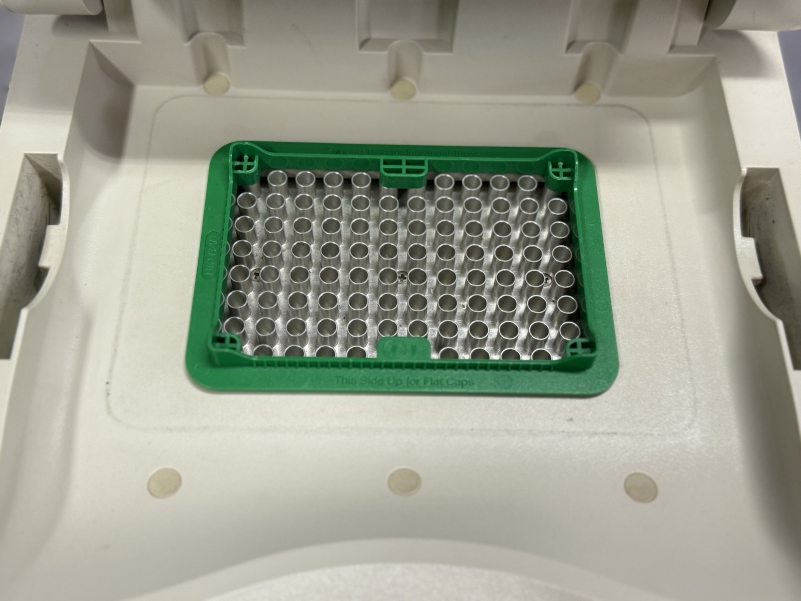 Bio-Rad T100 Thermal Cycler – Touchscreen OK, Self-Test Passed, 4097h, 2012