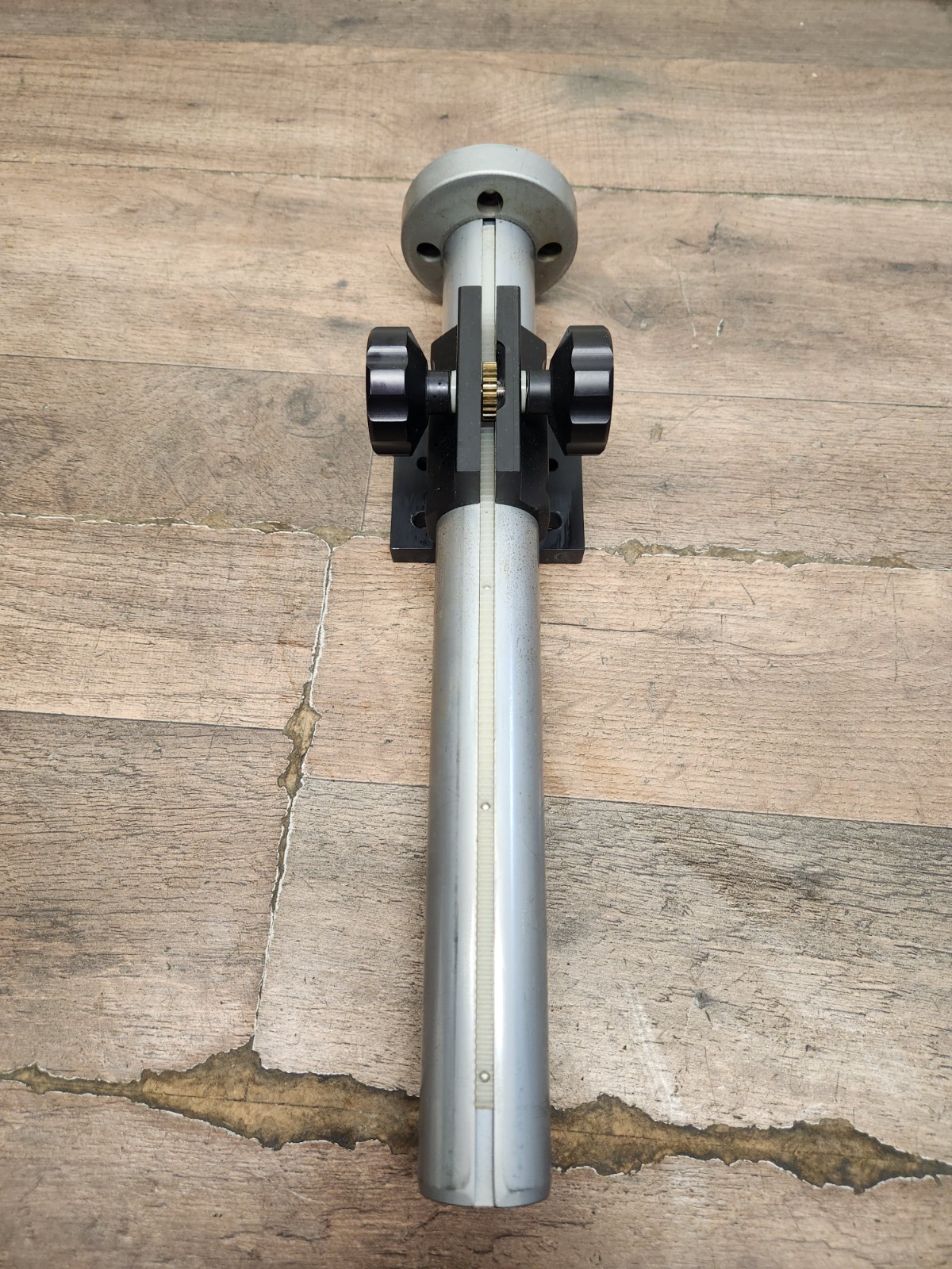 Newport Optical Post 75 with 370-RC Post Clamp
