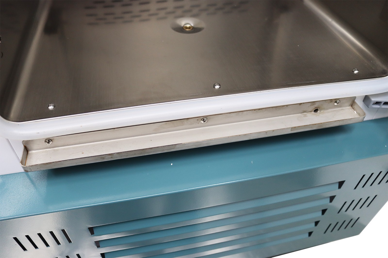 Floor-type 150L Constant Temperature and Humidity Incubators 41-149°F Temp. 220V