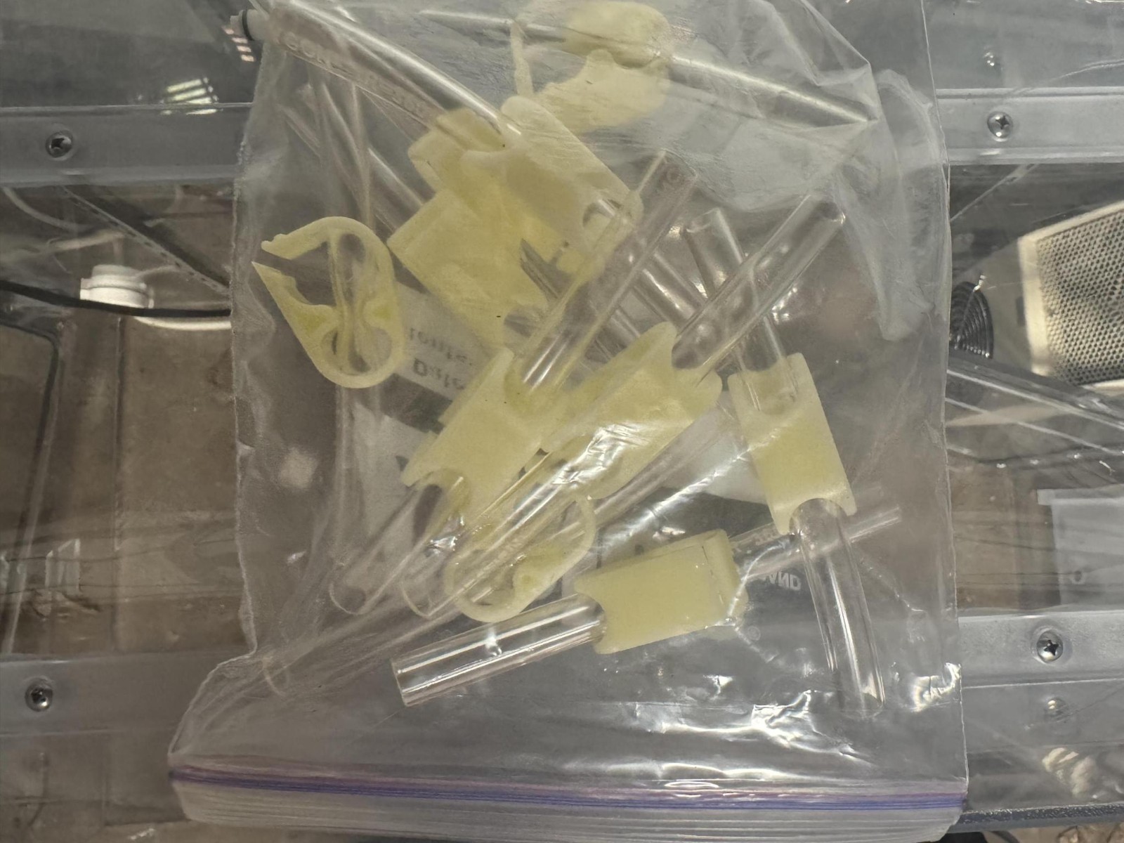 Coy RC09-032 Rigid Hypoxic Glove Box + Purge | O₂/CO₂/Humidity, Calibrator