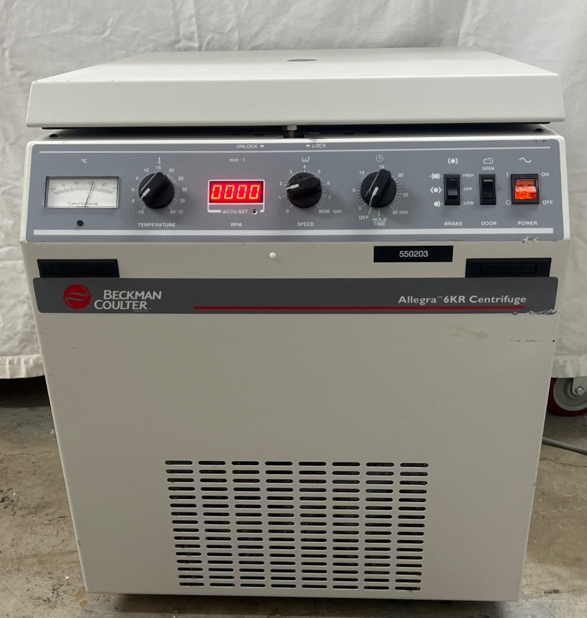 Beckman Coulter Allegra 6KR Refrigerated Centrifuge 366830 w/ GH-3.8 Swing Rotor