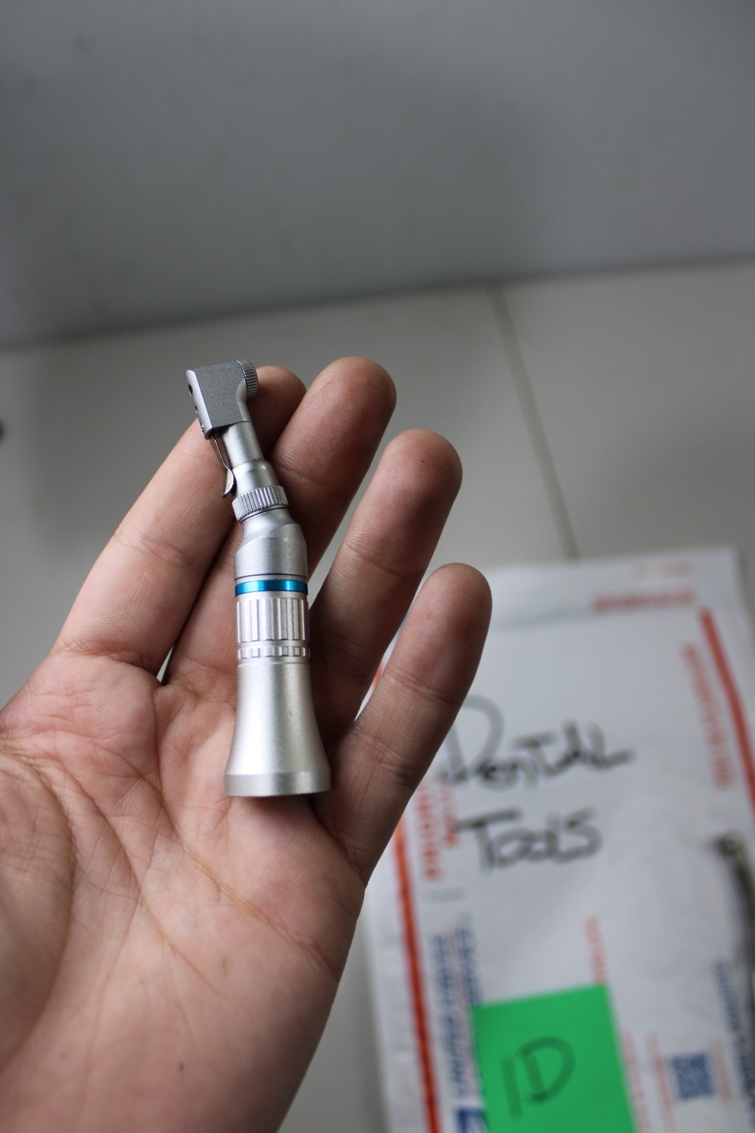 Midwest Tradition Screw Type FiberOptic Dental Handpiece contra angle waterspray
