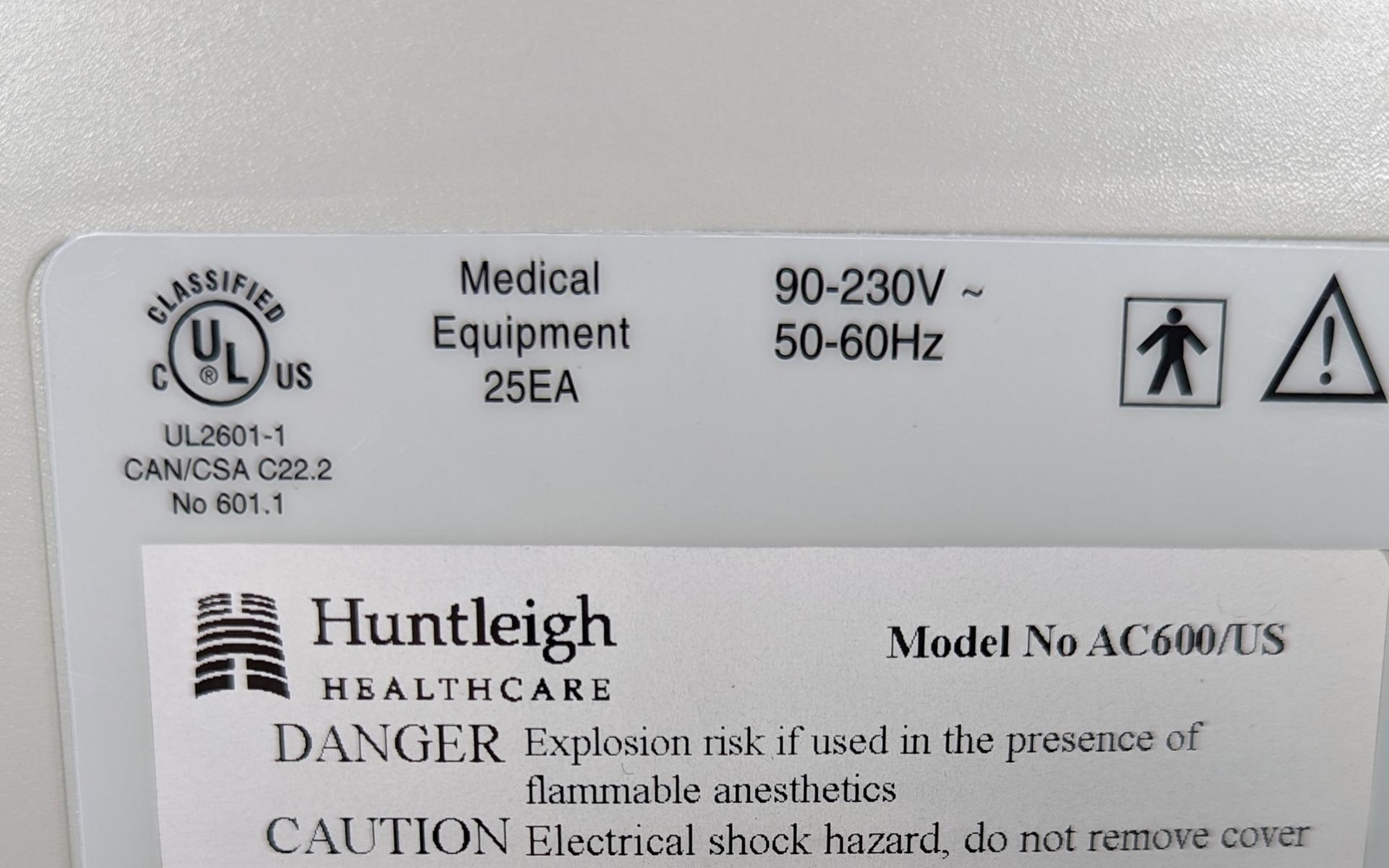 Huntleigh Flowtron Universal AC600 DVT Pump with Warranty & Large Calf Garments