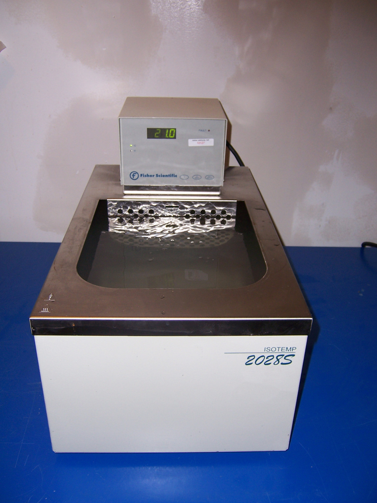 10127 FISHER SCIENTIFIC 2028S HEATED CIRCULATING BATH 12″X11″X8″ DEEP TANK